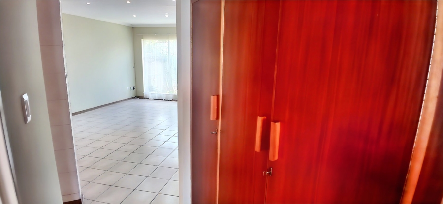 2 Bedroom Property for Sale in Pellissier Free State